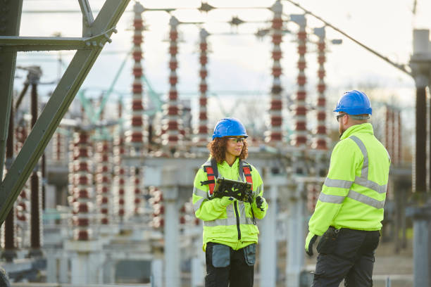 Best Industrial Electrical Services  in Helena, OK
